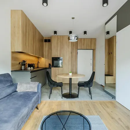 Wolczanska, Wanna, Expo