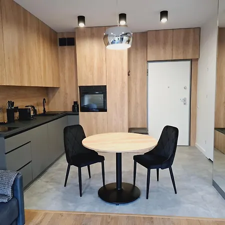 Apartment Wolczanska, Wanna, Expo *