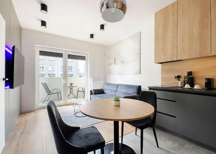 Wolczanska, Wanna, Expo דירה *